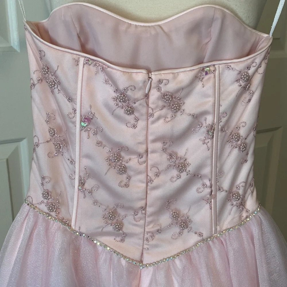 Girls Strapless Pink Party Dress, Size Girl's Medium - Worn One Time in EUC